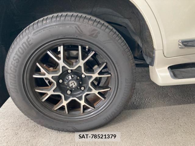 Toyota LAND CRUISER 2018-03 8074271-6