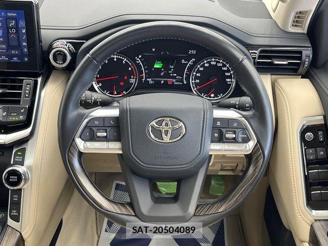 Toyota LAND CRUISER 2023-04 8074268-10