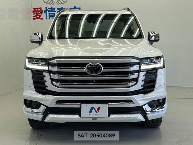 Toyota LAND CRUISER 2023-04 8074268-12