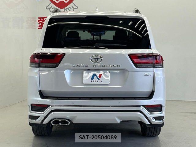 Toyota LAND CRUISER 2023-04 8074268-14