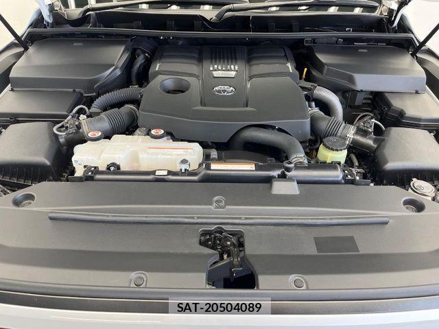 Toyota LAND CRUISER 2023-04 8074268-16