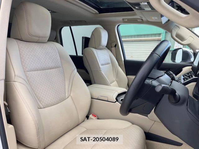 Toyota LAND CRUISER 2023-04 8074268-6