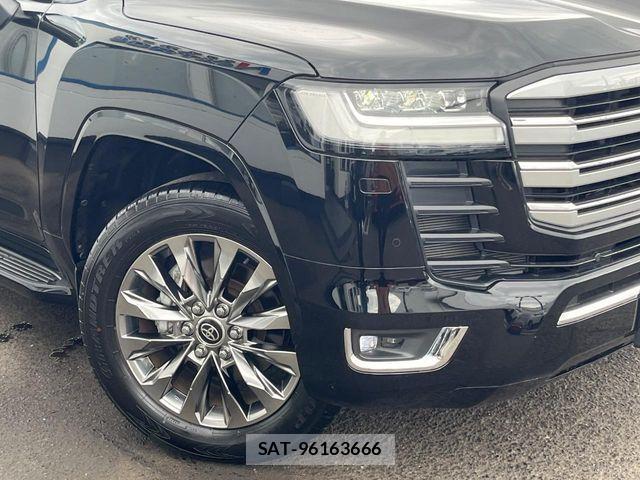 Toyota LAND CRUISER 2023-02 8074269-12