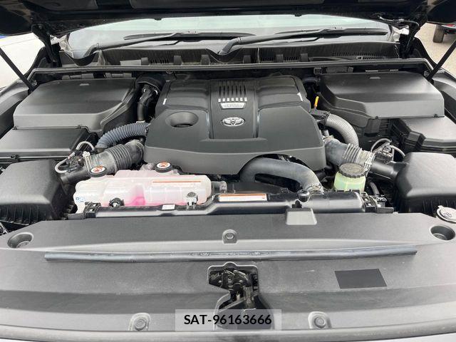 Toyota LAND CRUISER 2023-02 8074269-18