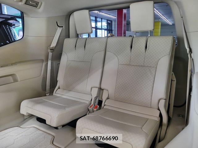 Toyota LAND CRUISER 2026-02 8074267-17