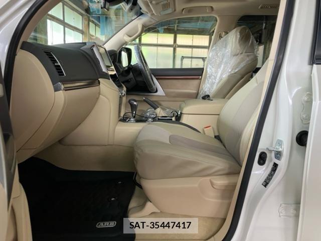 Toyota LAND CRUISER 2016-05 8074273-9
