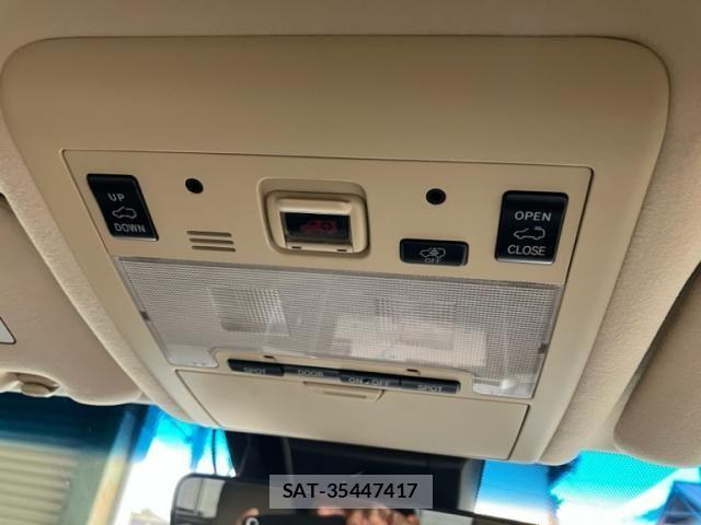 Toyota LAND CRUISER 2016-05 8074273-25