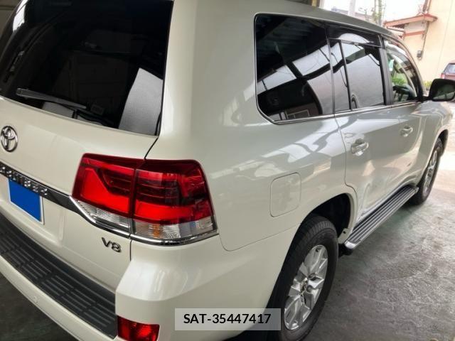 Toyota LAND CRUISER 2016-05 8074273-3