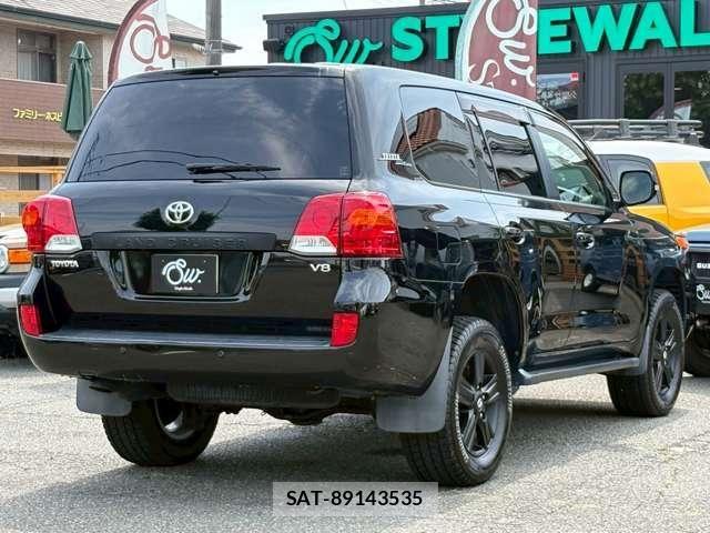 Toyota LAND CRUISER 2015-06 8074274-9