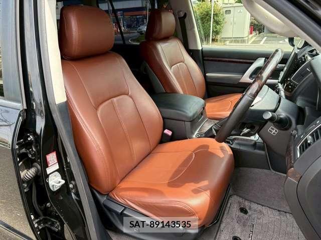 Toyota LAND CRUISER 2015-06 8074274-15