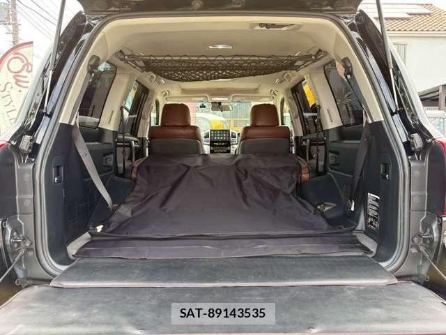 Toyota LAND CRUISER 2015-06 8074274-21