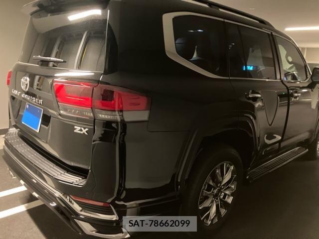 Toyota LAND CRUISER 2025-07 8074266-7