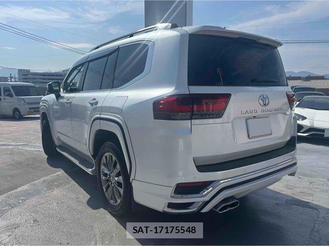 Toyota LAND CRUISER 2021-11 8074270-3