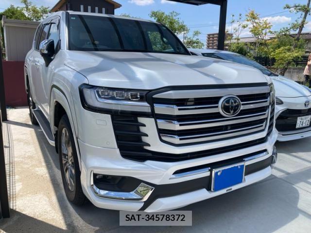 Toyota LAND CRUISER 2024-03 8100019-0
