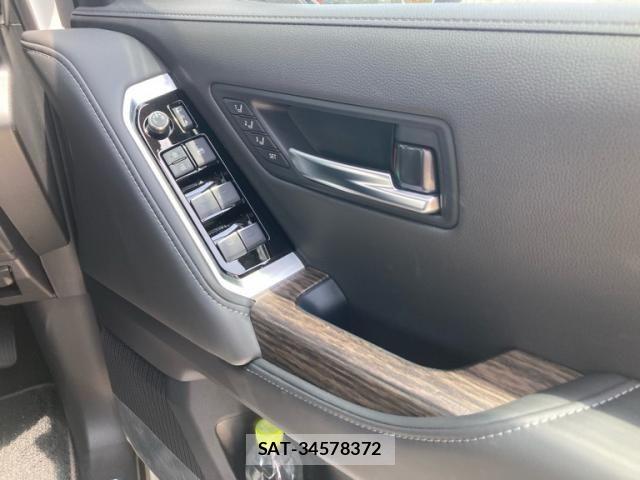 Toyota LAND CRUISER 2024-03 8100019-11