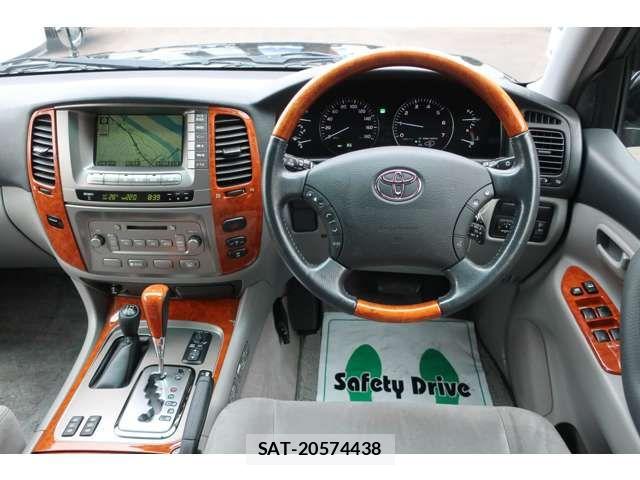 Toyota LAND CRUISER 2005-05 8100027-9