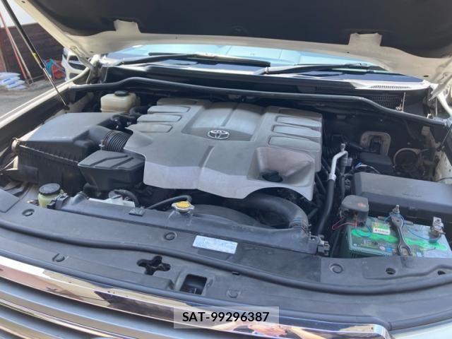 Toyota LAND CRUISER 2013-09 8100028-11
