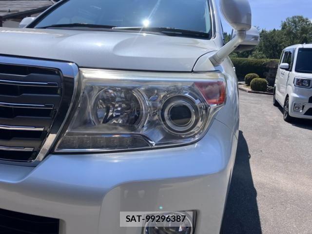 Toyota LAND CRUISER 2013-09 8100028-7