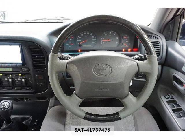 Toyota LAND CRUISER 1998-01 8100024-10