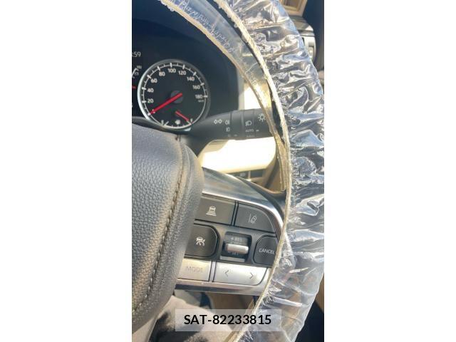 Toyota LAND CRUISER 2022-03 8100025-14