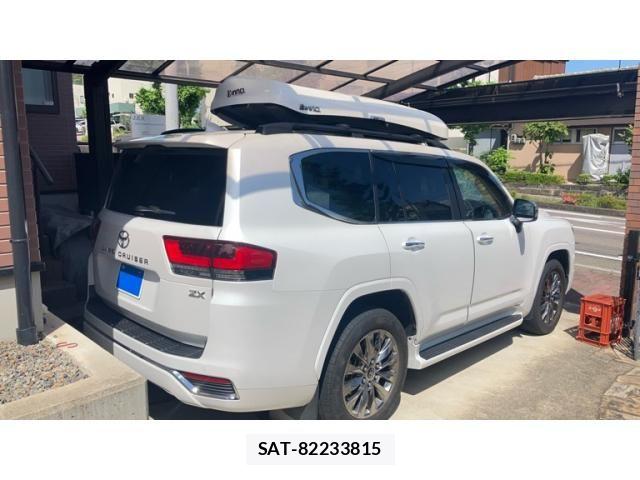 Toyota LAND CRUISER 2022-03 8100025-2