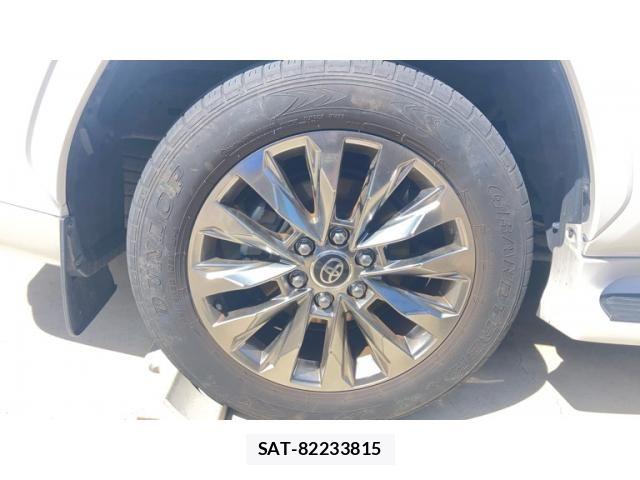 Toyota LAND CRUISER 2022-03 8100025-4