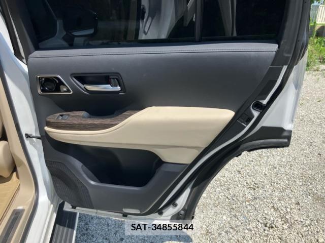 Toyota LAND CRUISER 2024-01 8100022-17
