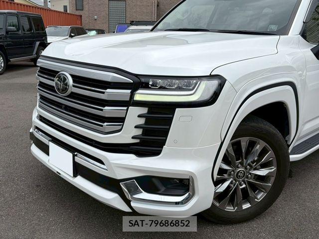 Toyota LAND CRUISER 2021-08 8100017-8