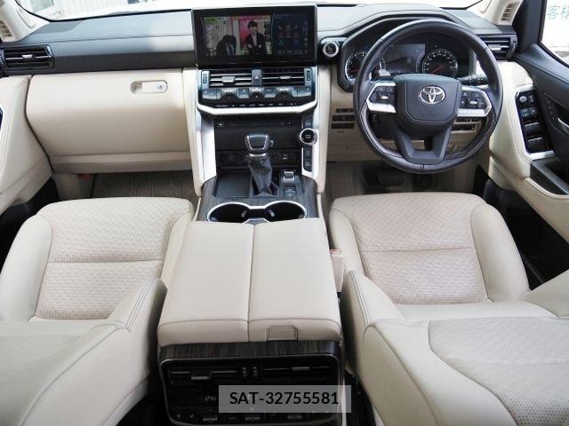 Toyota LAND CRUISER 2023-08 8100020-11
