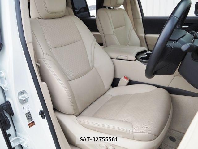 Toyota LAND CRUISER 2023-08 8100020-12