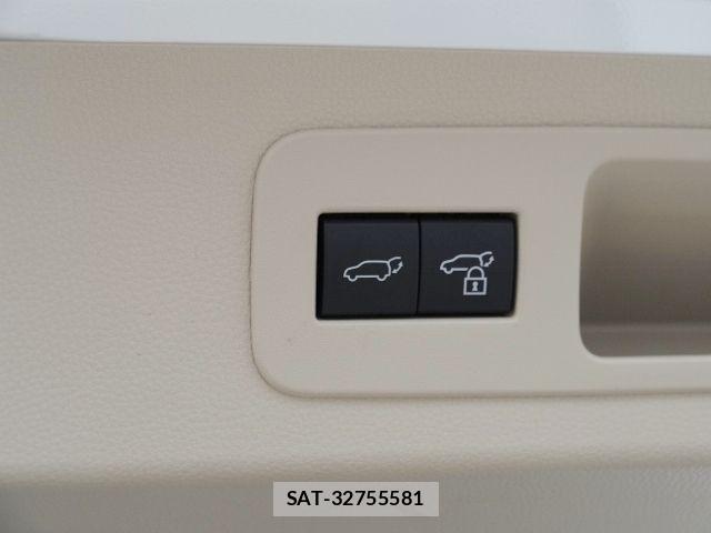 Toyota LAND CRUISER 2023-08 8100020-19