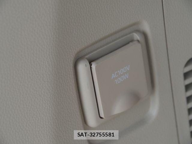 Toyota LAND CRUISER 2023-08 8100020-21
