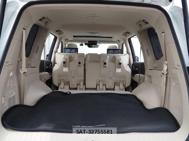 Toyota LAND CRUISER 2023-08 8100020-22