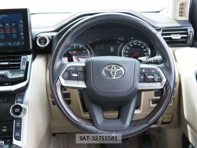 Toyota LAND CRUISER 2023-08 8100020-23