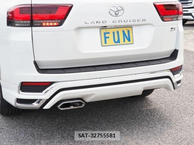 Toyota LAND CRUISER 2023-08 8100020-7