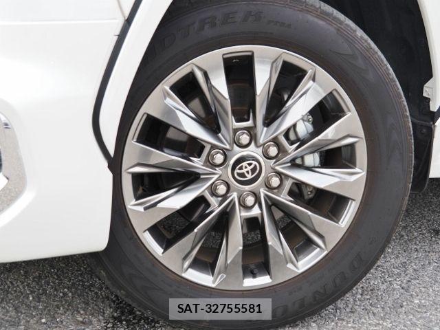 Toyota LAND CRUISER 2023-08 8100020-8