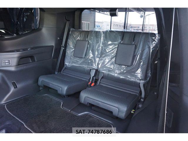 Toyota LAND CRUISER 2023-08 8130921-28