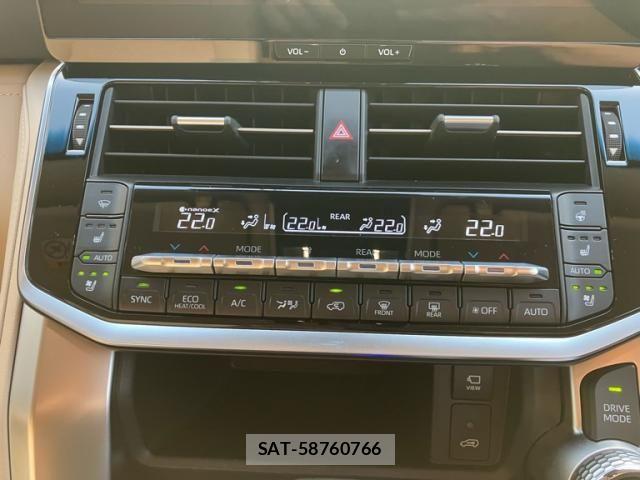 Toyota LAND CRUISER 2025-07 8130920-11