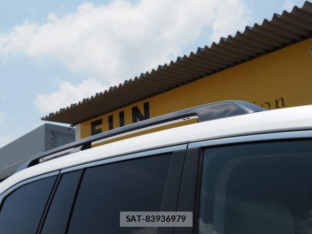 Toyota LAND CRUISER 2023-09 8146033-9