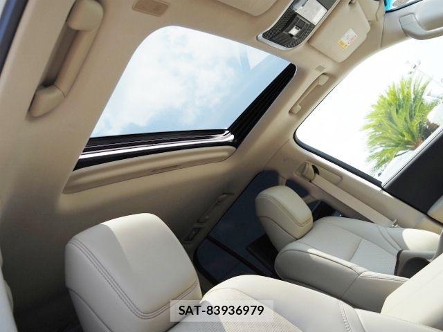 Toyota LAND CRUISER 2023-09 8146033-10