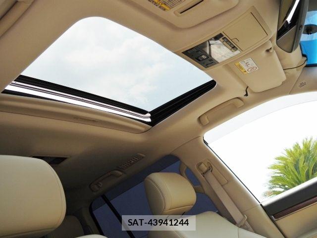 Toyota LAND CRUISER 2017-07 8146034-9