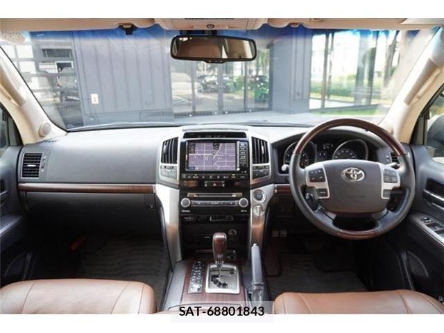 Toyota LAND CRUISER 2014-09 8146037-1