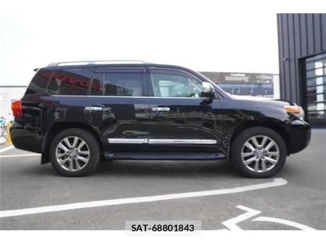 Toyota LAND CRUISER 2014-09 8146037-23