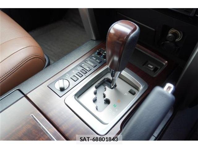Toyota LAND CRUISER 2014-09 8146037-26