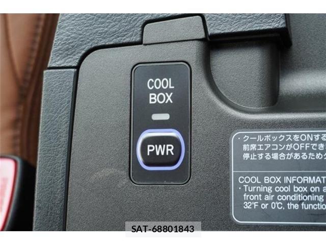 Toyota LAND CRUISER 2014-09 8146037-27