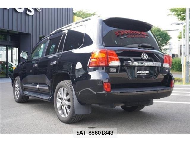 Toyota LAND CRUISER 2014-09 8146037-2