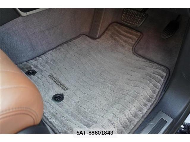 Toyota LAND CRUISER 2014-09 8146037-29