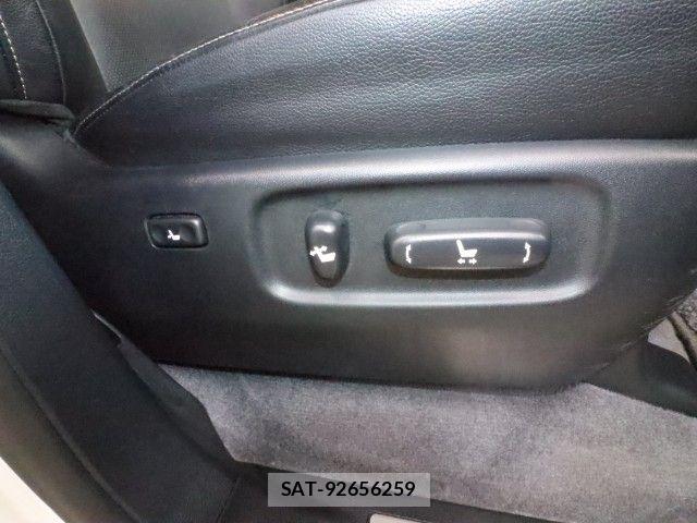 Toyota LAND CRUISER 2012-02 8158665-4