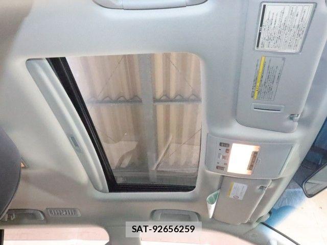 Toyota LAND CRUISER 2012-02 8158665-5
