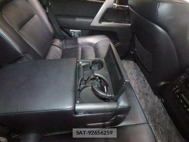 Toyota LAND CRUISER 2012-02 8158665-7